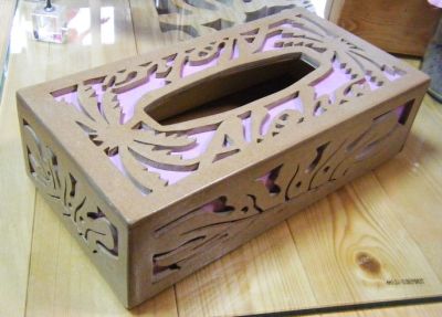 ティッシュボックスをハワイアン風にハンドメイド